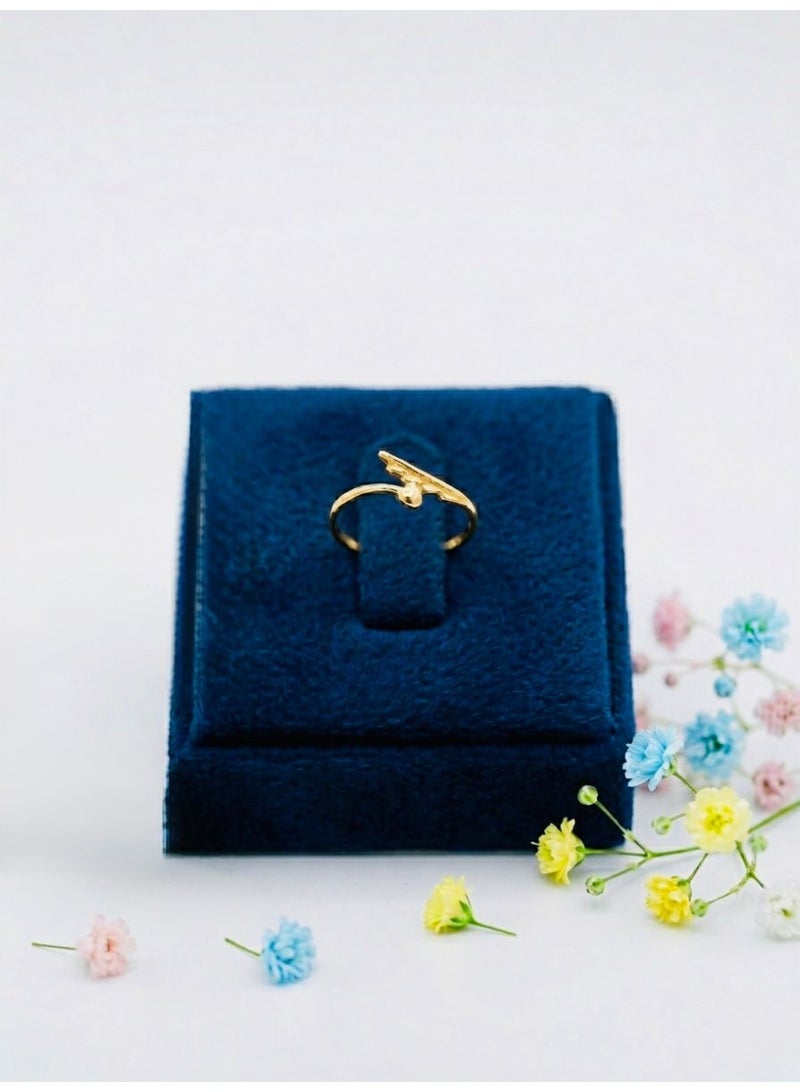 The Intermix Gems Gold Wing and Heart Motif Ring 18K - Image 3