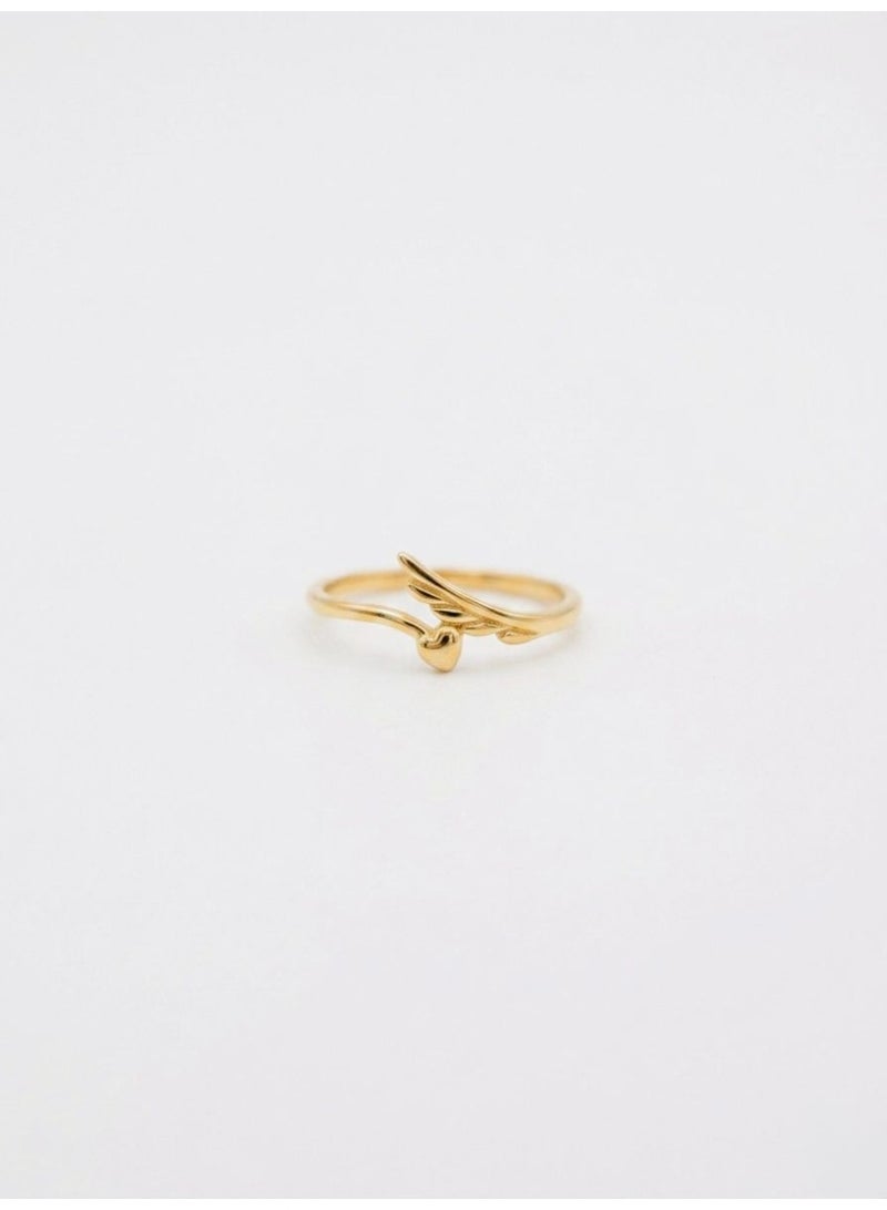 The Intermix Gems Gold Wing and Heart Motif Ring 18K - Image 2