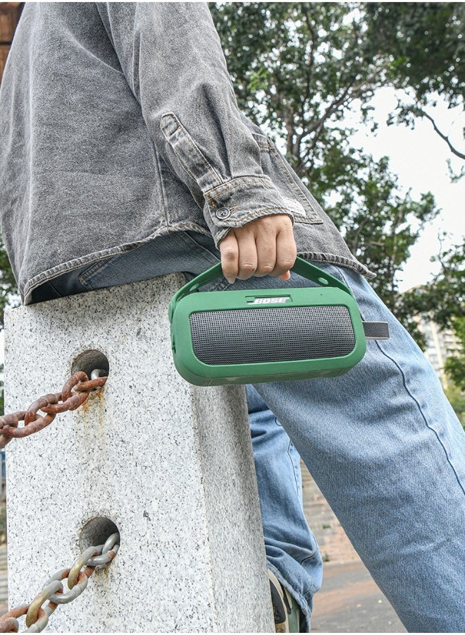 غطاء سيليكون لحافظة مكبر الصوت، متوافق مع حافظة Bose SoundLink Flex الجديدة، جلد ناعم مقاوم للماء، حافظة حمل سفر لمكبرات الصوت بلوتوث البديلة مع خطاف سلسلة مفاتيح (أخضر)  - Image 5