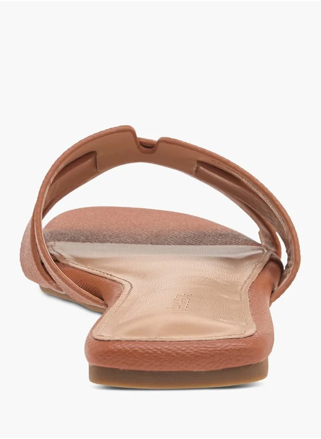 سيليست Womens Textured Slide Sandals With Slip-On Closure