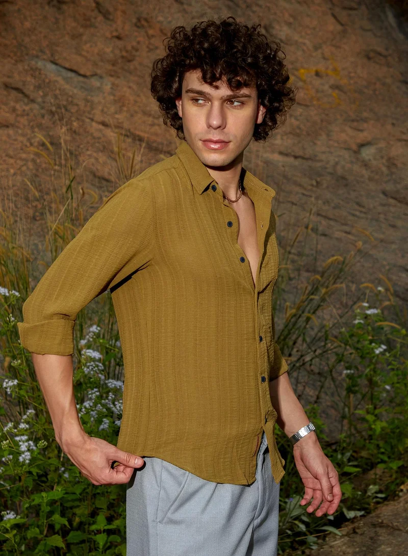 Campus Sutra Men's Olive Green Trough-Tactile Shirt
