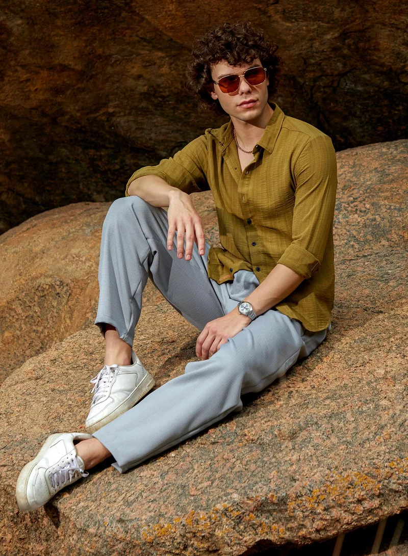 Campus Sutra Men's Olive Green Trough-Tactile Shirt