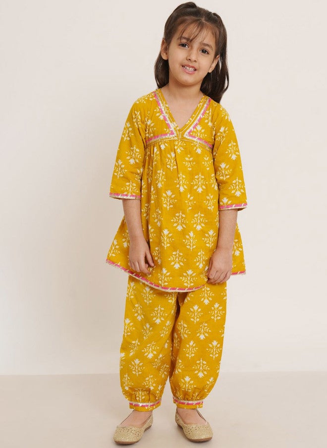 COTLAND FASHION Girls Floral Printed V-Neck Pure Cotton A-Line Kurti with Salwar - Image 1