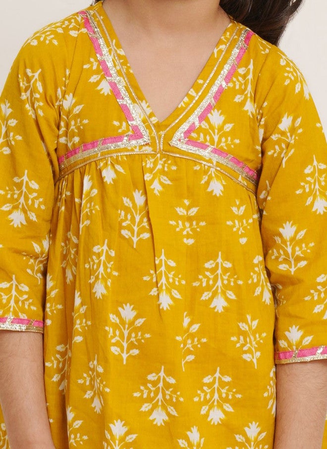 COTLAND FASHION Girls Floral Printed V-Neck Pure Cotton A-Line Kurti with Salwar - Image 2