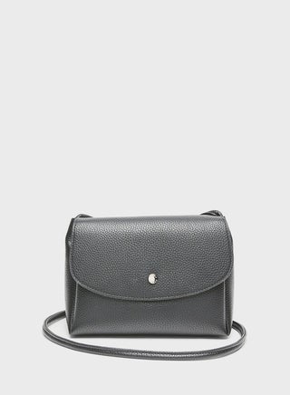 Flap Over Crossbody - pzsku/Z9C18FDBC2E5D86EBB639Z/45/_/1708518021/327ca2d5-10b3-44d3-86d2-b42ad87bc342