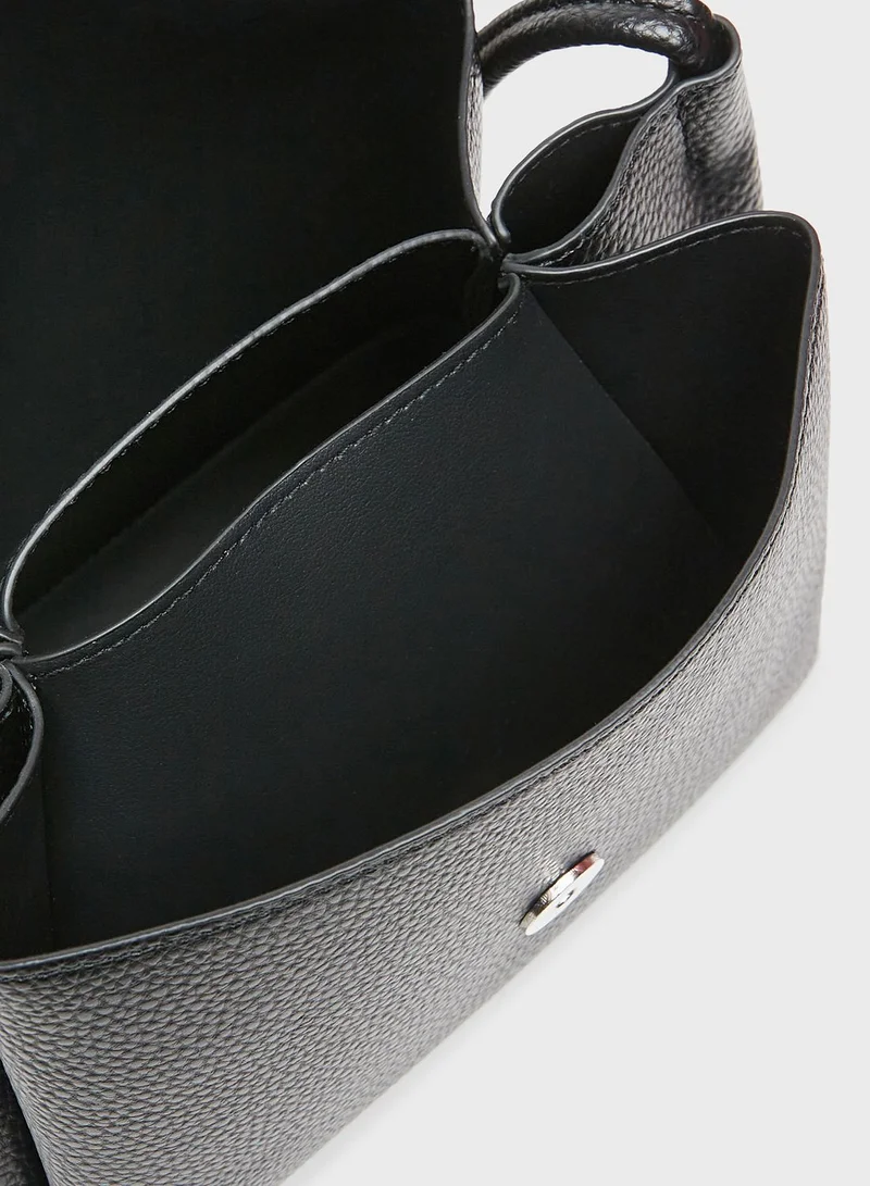 shoexpress Flap Over Crossbody