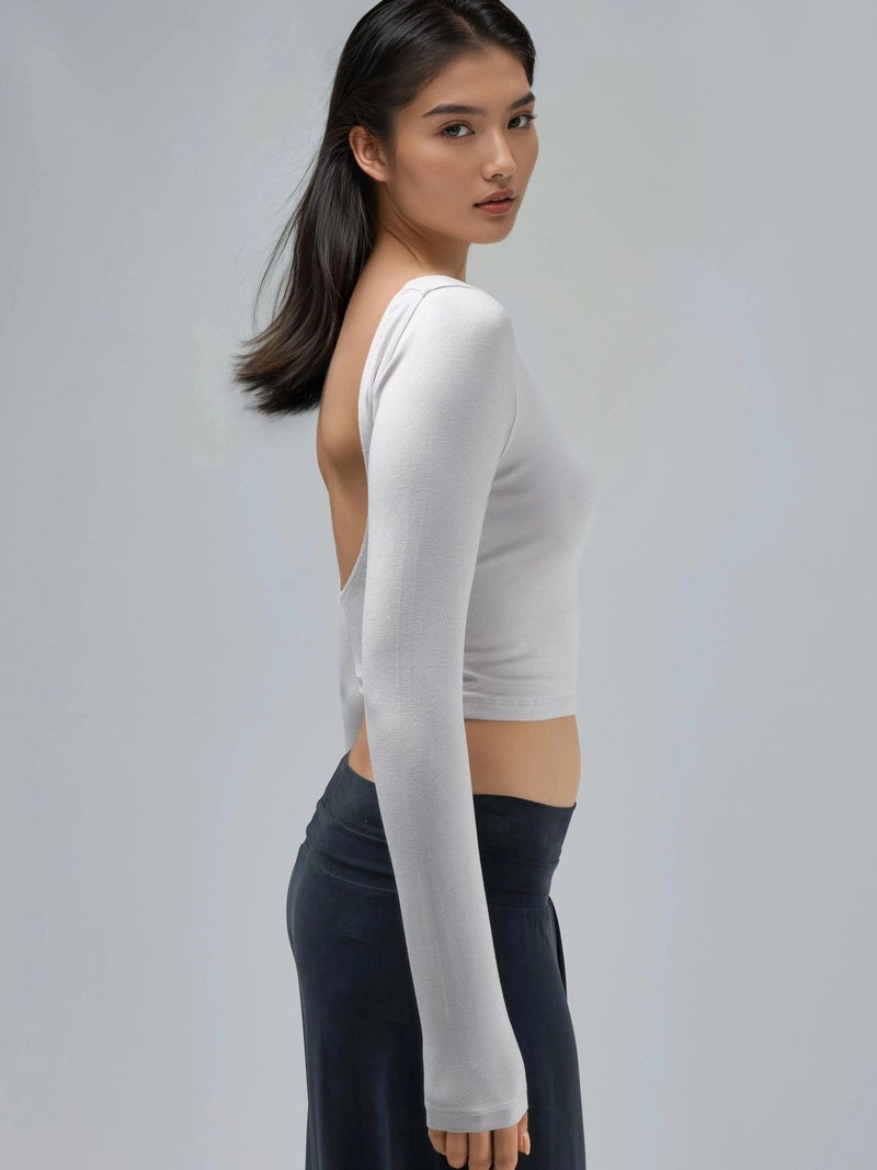 BUSEM Slim Fit Cropped Blouse with Back Cut-Out - Image 3
