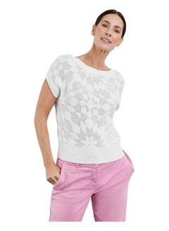 Sleeveless jumper with a knitted pattern
