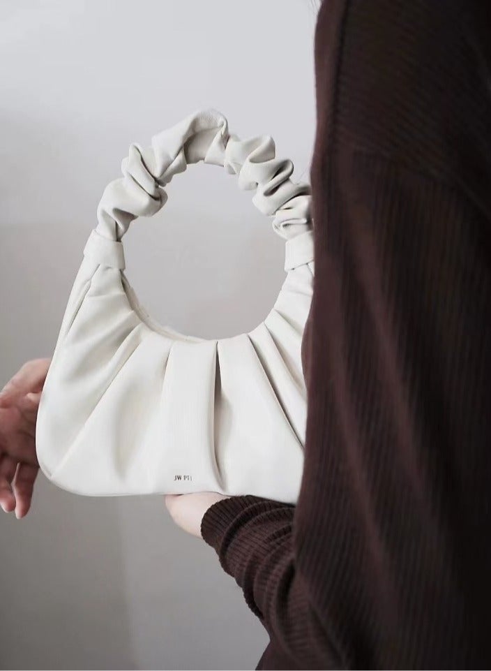 JW PEI JW PEI Cloud Bag GABBI - White color, pleated design, elegant and sophisticated style for women, underarm bag, clutch bag  - Image 4