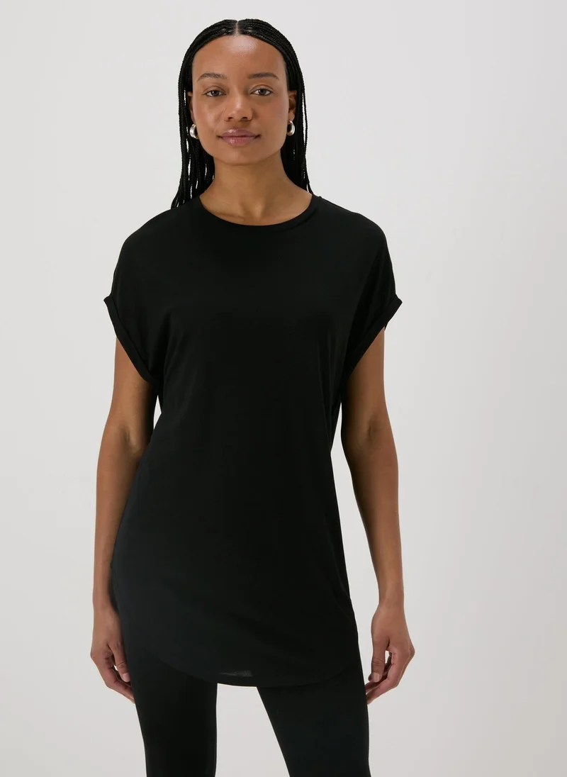 ماتلان Black Longline T-Shirt