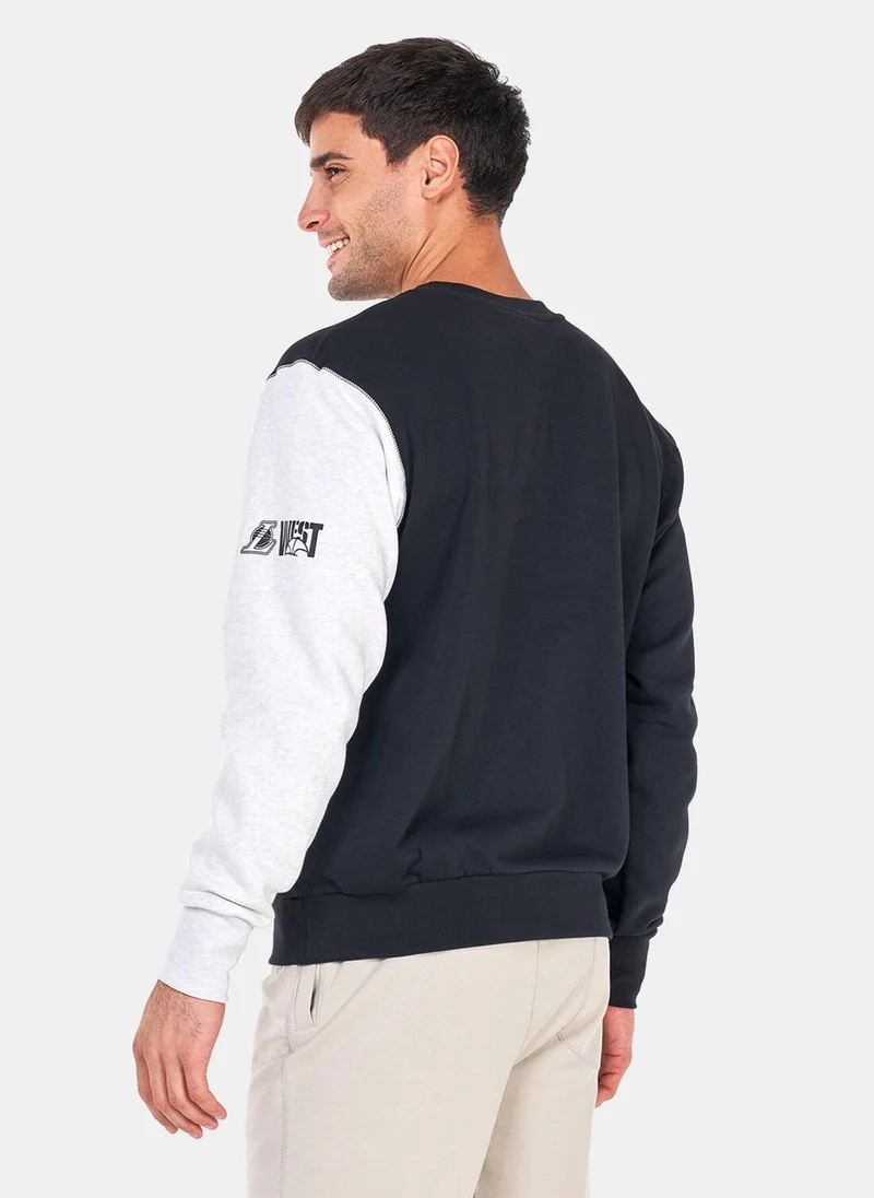 Nike Men’s Los Angeles Lakers Courtside Fleece Sweatshirt