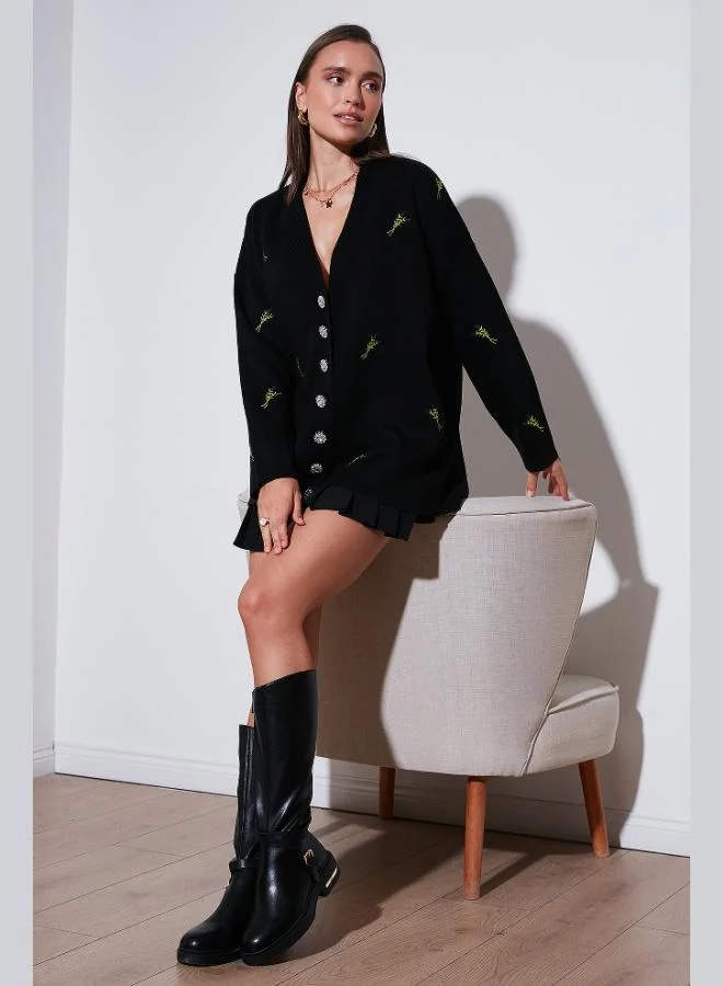 ليلا كارديجان ليلا نسائي مقاس كبير بنقوش وياقة على شكل