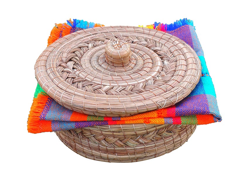 MEXTEQUIL Authentic Mexican Tortilla Warmer Basket Pine Needle Handwoven with Handloomed Cloth Natural 9 w cloth