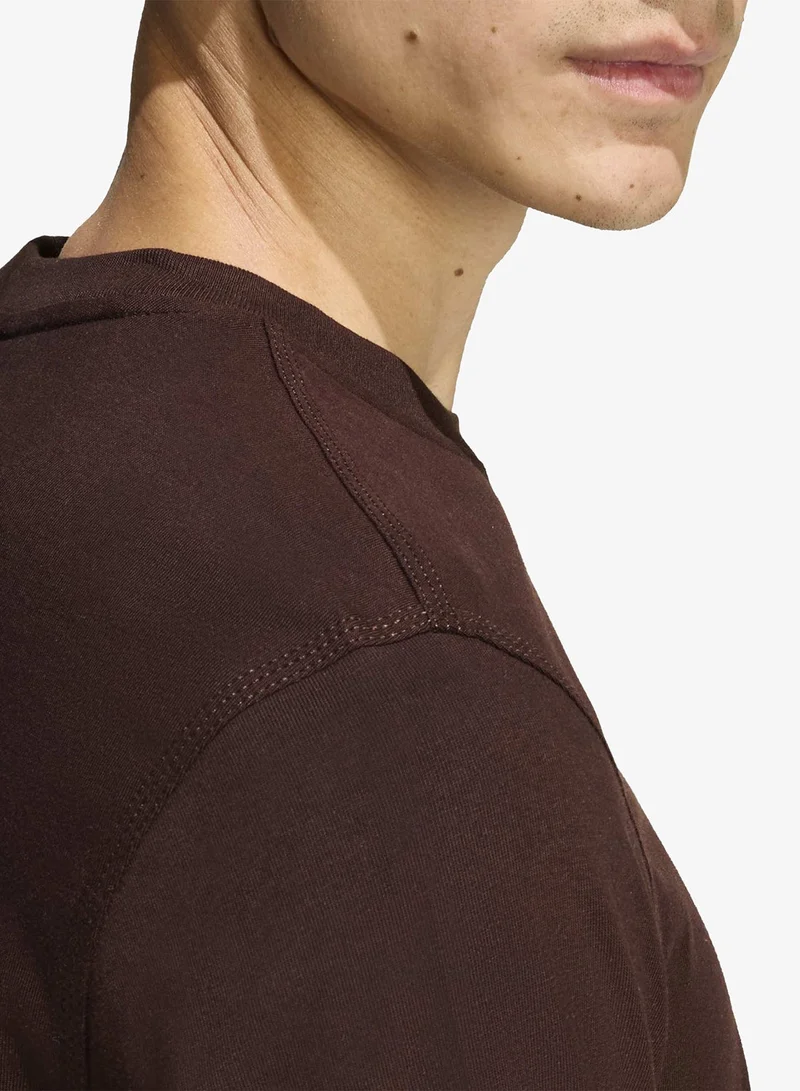 Adidas Originals AUCO Trefoil Essential T-Shirt  | Best Price UAE