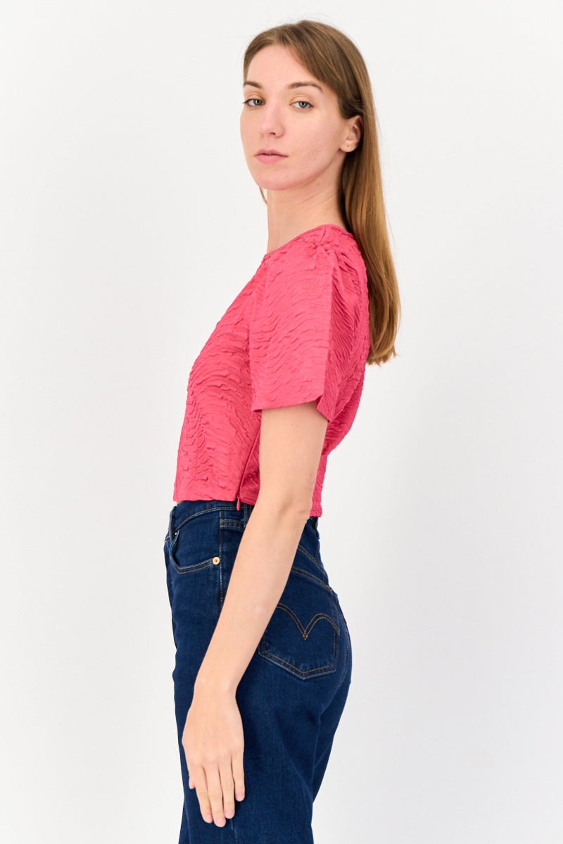 ONLY بلوزة قصيرة ذات ياقة دائرية للنساء بأكمام قصيرة، وردي داكن - Image 3