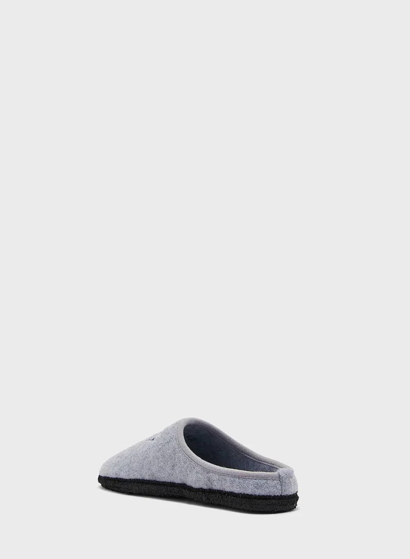 TOMMY HILFIGER Youth Logo Bedroom Slippers