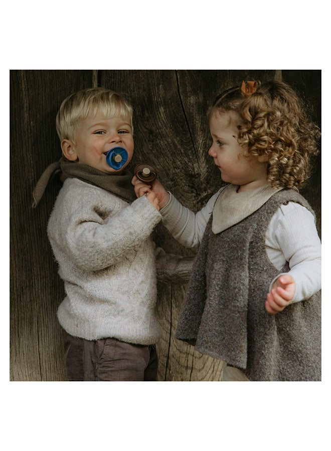 FRIGG Little Viking Silicone Baby Pacifier 6-18M 2-Pack Ocean View/Cocoa - Size 2 - Image 4