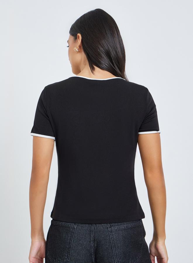 Styli Black Ribbed Knit Top With White Trim - Image 5
