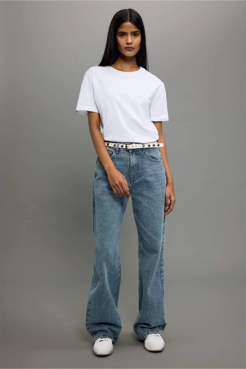 DeFacto Regular Fit Crew Neck Basic Cotton White T-Shirt