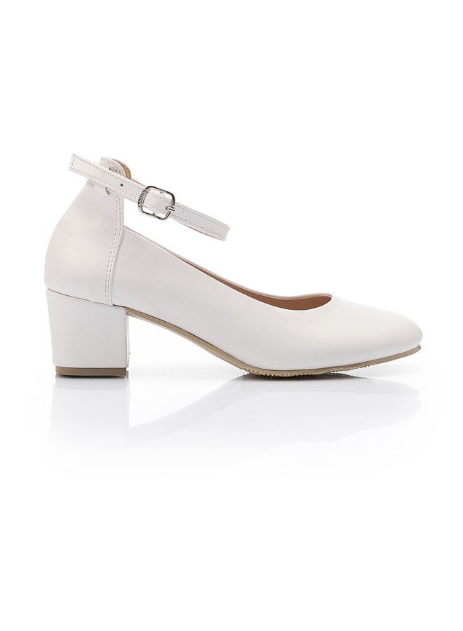 Ice Club Classic Ballet Flat Shoes for Women with Timeless Design Perfect for Daily Wear and Occasions - Image 2