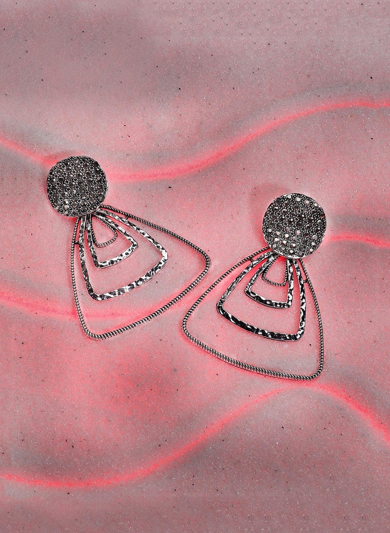 SOHI Textured Triangle Artificial Drop Earring Jewellery - Image 5