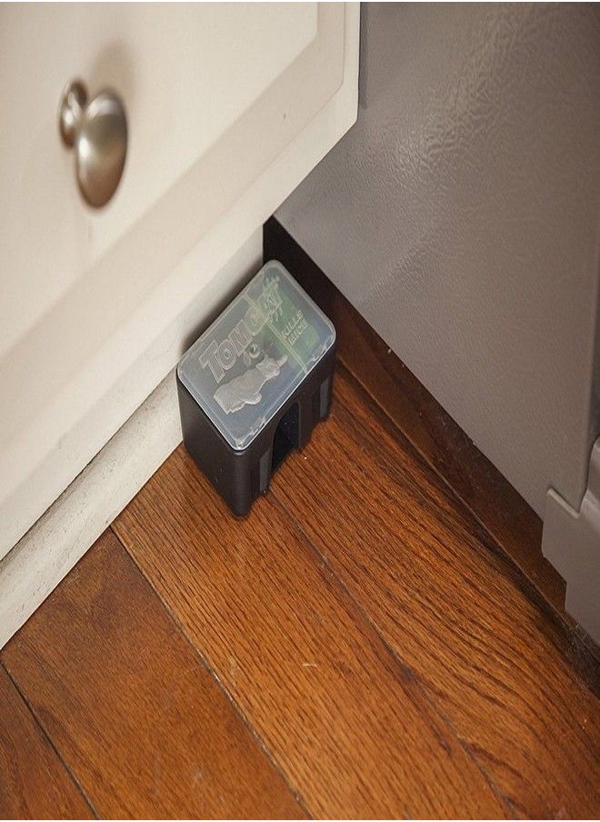 TOMCAT Tomcat Mouse Killer II, 4-Pack (Kid Resistant Disposable Mouse Bait Station)  - Image 2
