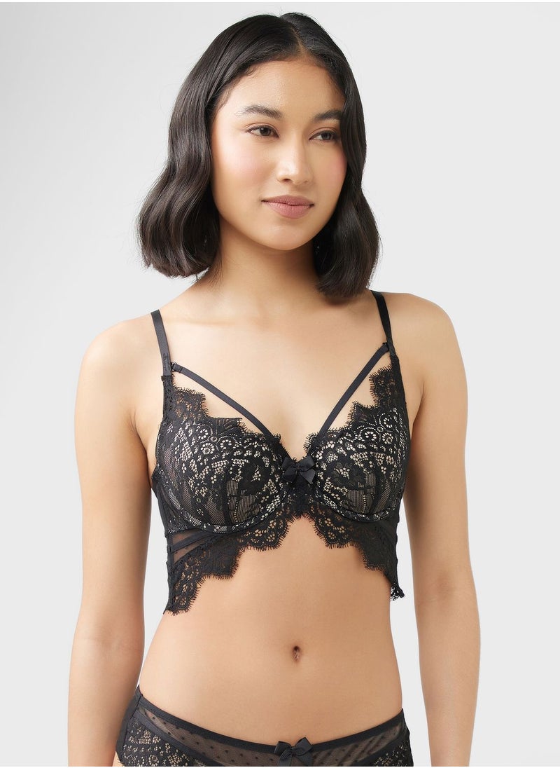 Plunge Neck Lace Bra - pzsku/Z9C3946356146CDE707B0Z/45/_/1712261728/3055ded6-2e19-4c33-afe6-239ce3ca0de0