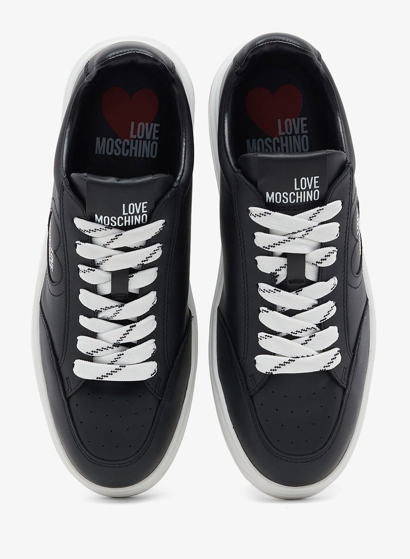 لوف موسكينو حذاء رياضي منخفض بشعار - Image 5