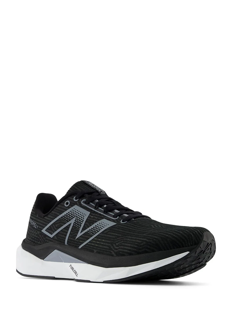New Balance FuelCell Propel