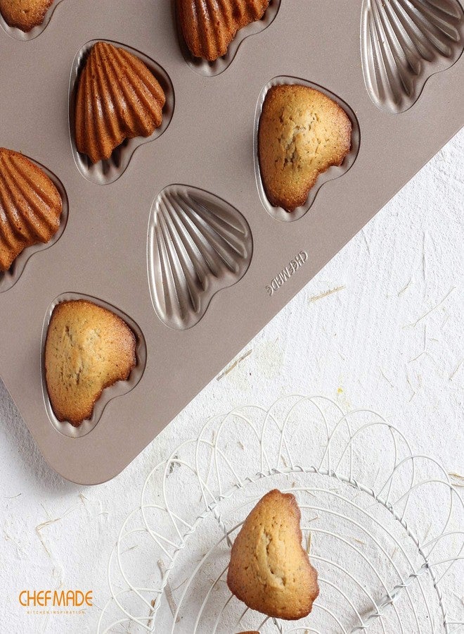 شيف ميد قالب كيك مادلين من CHEFMADE، قالب غير لاصق على شكل قلب مكون من 12 تجويفًا، مناسب للخبز في الفرن (لون ذهبي شامبانيا) - Image 4