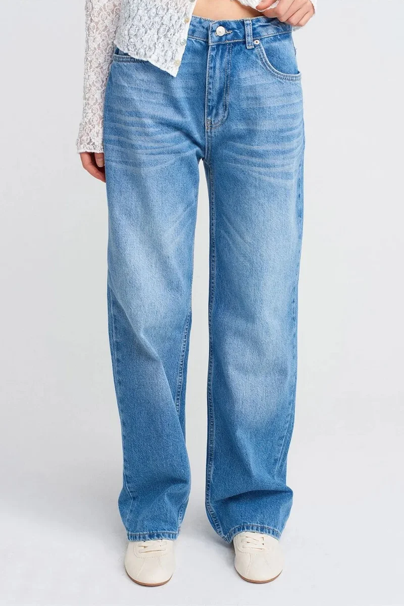 Dilvin Light-Mid Blue Denim DILVIN High-Waist Straight-Leg Cotton Denim Jeans for Women | Best Price UAE