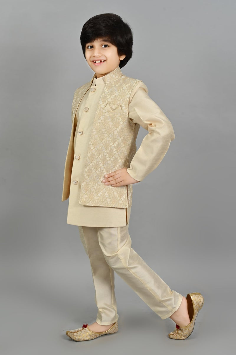 AHHAAAA Boys Silk Blend Solid Ethnic Waistcoat Kurta Pyjama Sherwani Set, Gold, 3-4 Years - Image 4