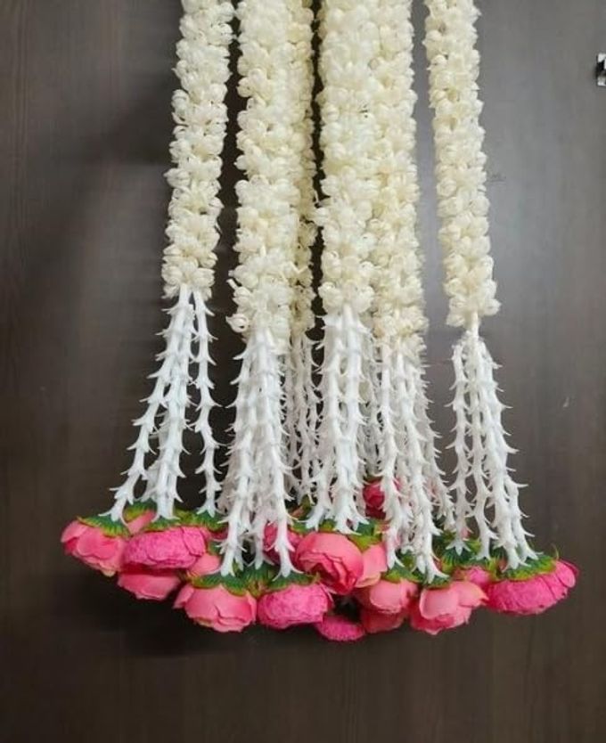 SELLPLUS PEONY FLOWER WITH GAJRA RAJNIGANDHA GUCCHA LONG HANGING FR HOME DECORATION ALL FESTIVAL DECOR PINK 12