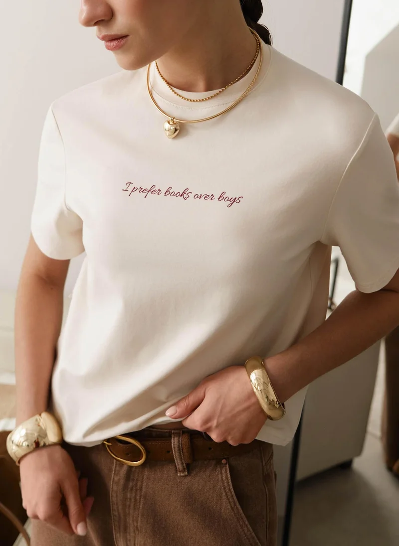 ليتشي تي شيرت مستقيم كثيف مع حروف