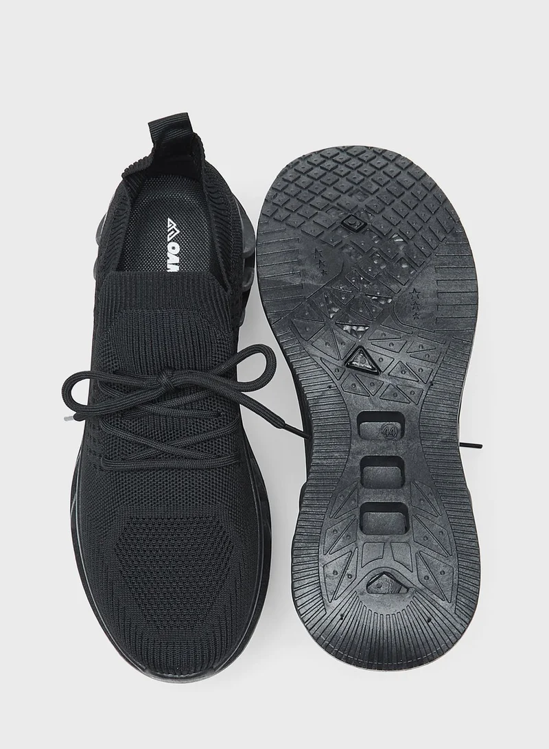 شو اكسبرس Casual Low Top Sneakers