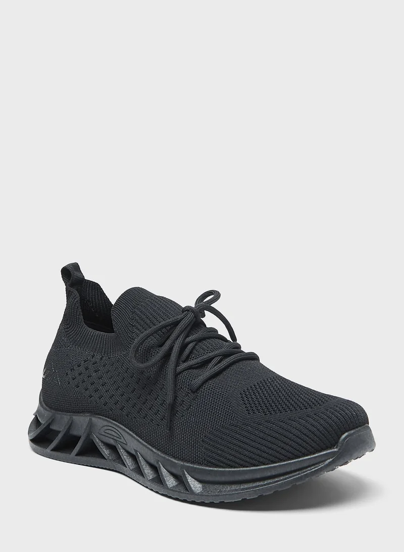 شو اكسبرس Casual Low Top Sneakers