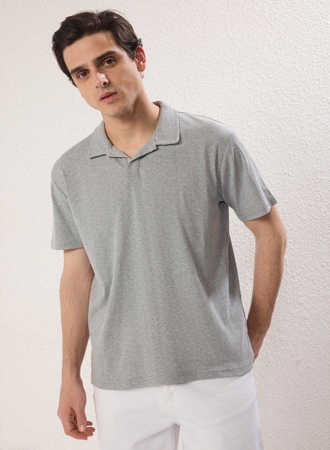 trendyol Gray Regular/Normal Cut Textured Basic Polo Neck T-Shirt - Image 2