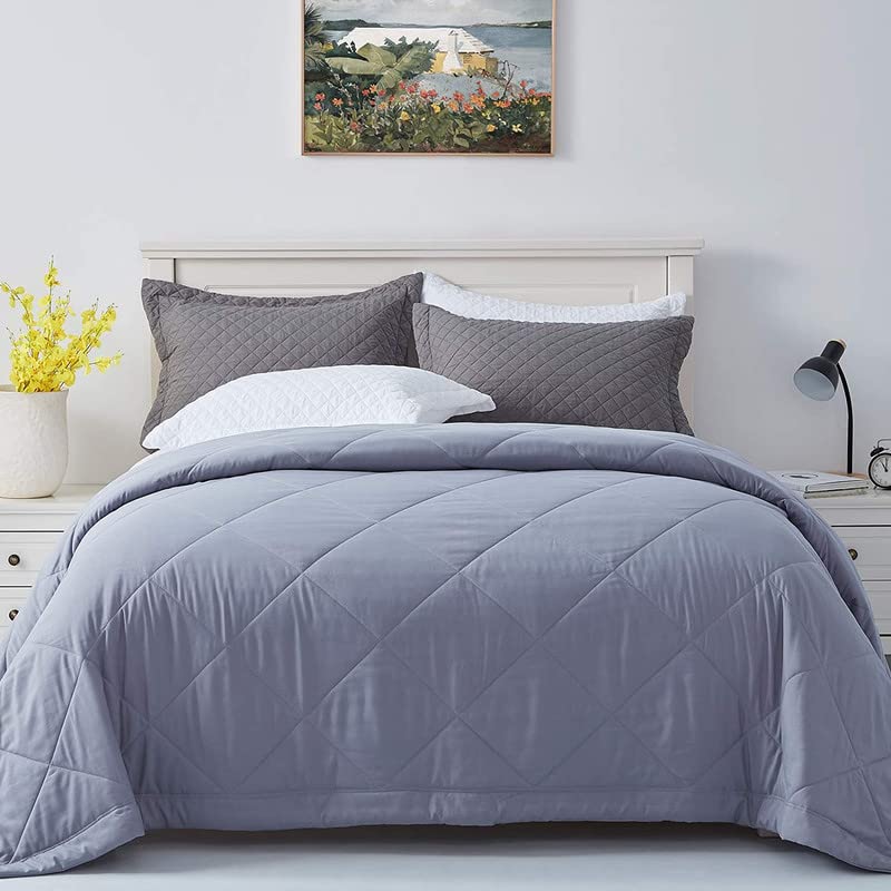 Rajasthan Crafts Lightweight Summer All Weather Reversible Comforter Ultra Soft Quilt Blanket Dohar (90x100 Inches, Light Grey) - Image 2
