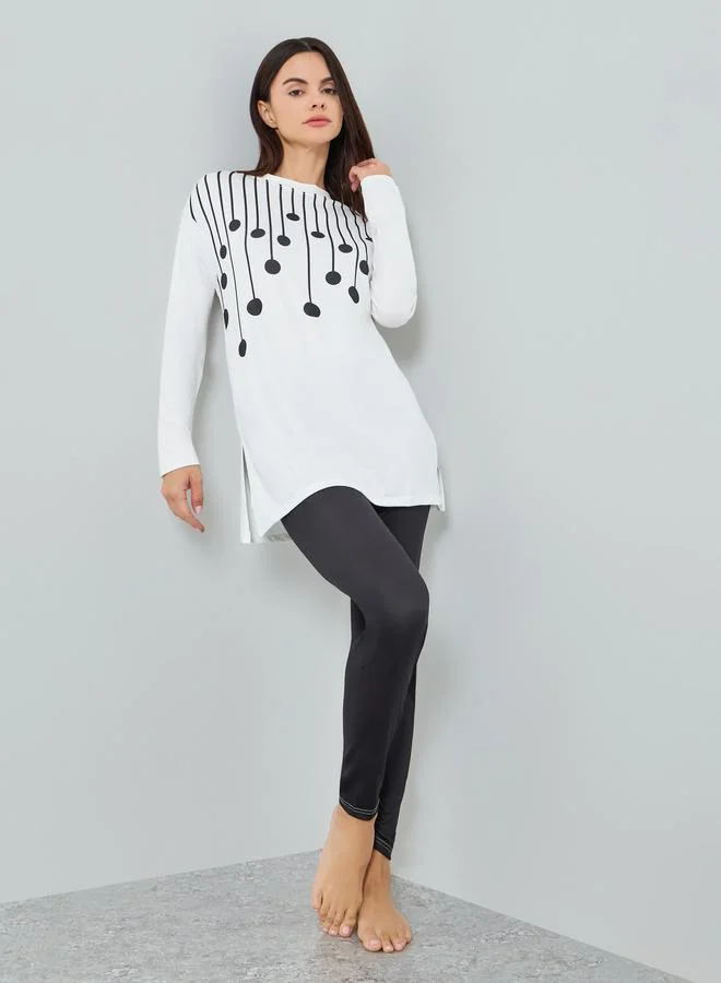 تايك تو Women Graphic Printed Split Hem Top and Pyjama Set
