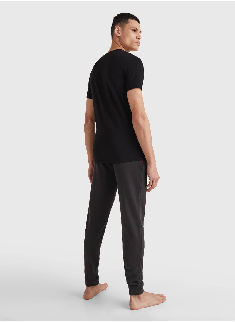TOMMY HILFIGER - Men's 3-Pack Premium Essential Stretch T-Shirts, Black - Image 1