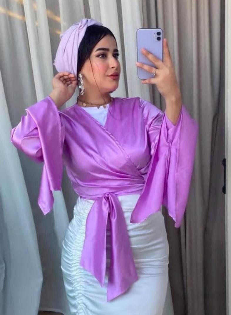 Soft silk satin blouse for occasions, a design to suit all tastes - Image 3