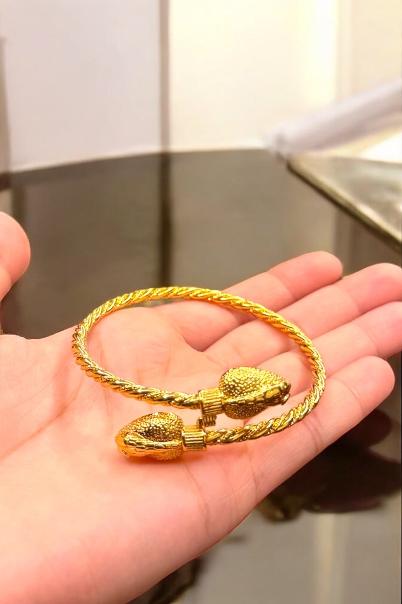 GOLDMAX 21k Gold Plated Bangle For Women - Image 2