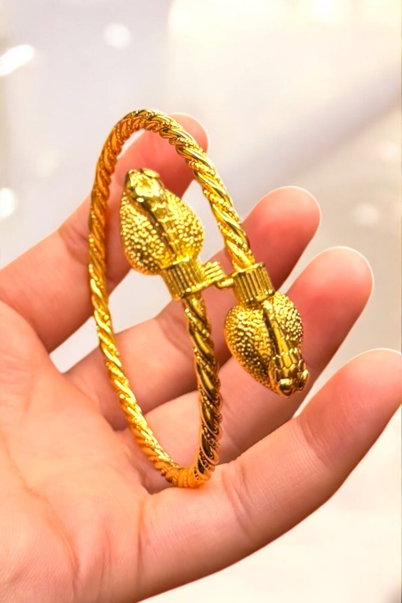 GOLDMAX 21k Gold Plated Bangle For Women - Image 3
