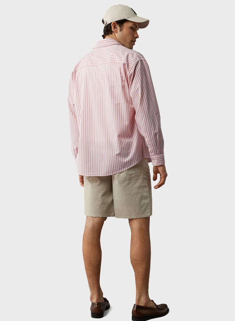 American Eagle Essential Regualr Fit Shirt