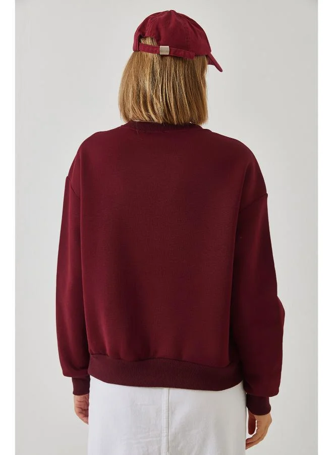 Ginger Crew Neck Oversize Graphic Sweatshirt