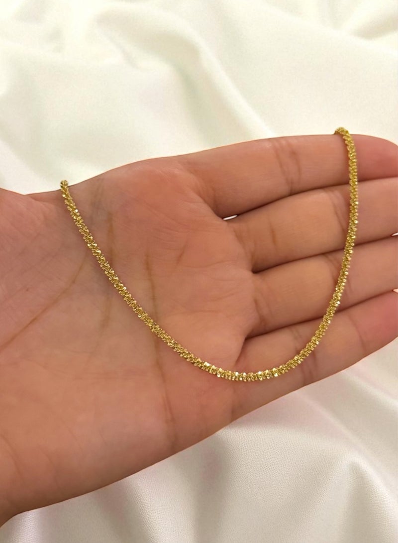 Casual collection Elegant Gold Plated Sparkling Necklace For Women - Image 3