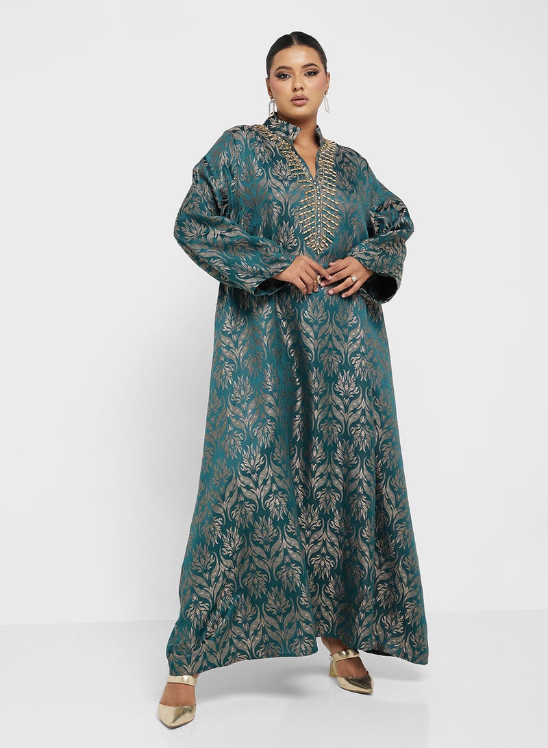 Khizana Plus size embroidered jalabiya - Image 4