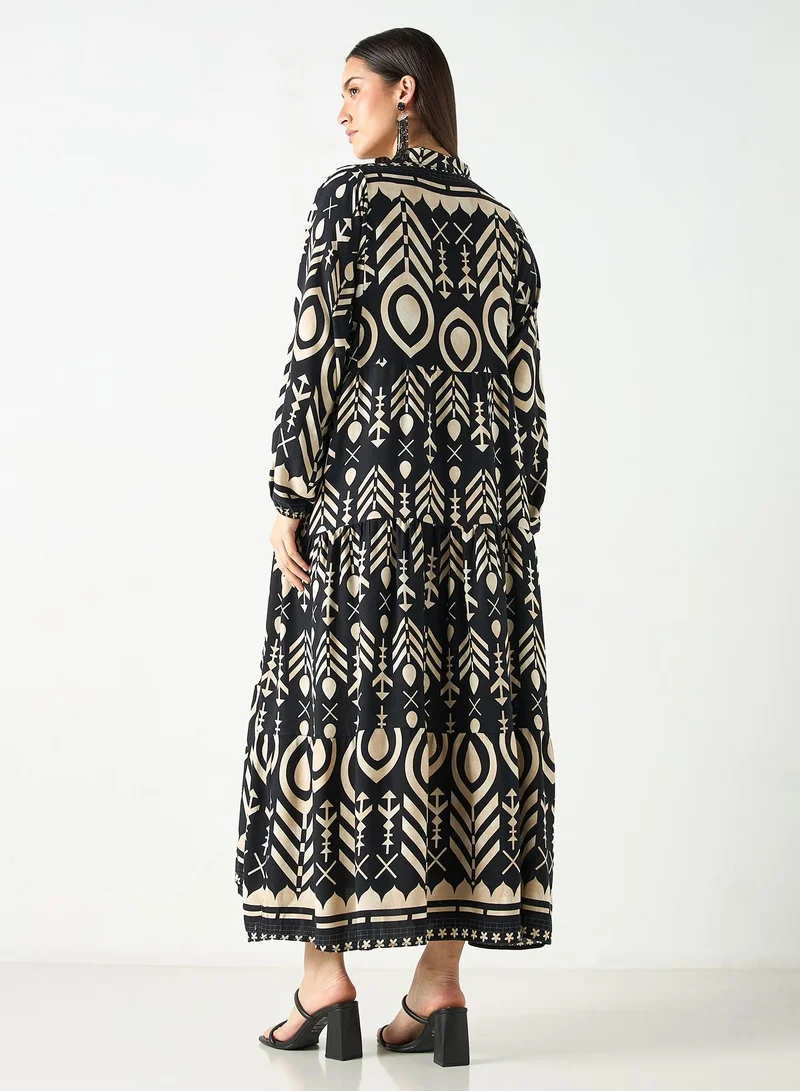 SINOIR Printed Maxi Dress