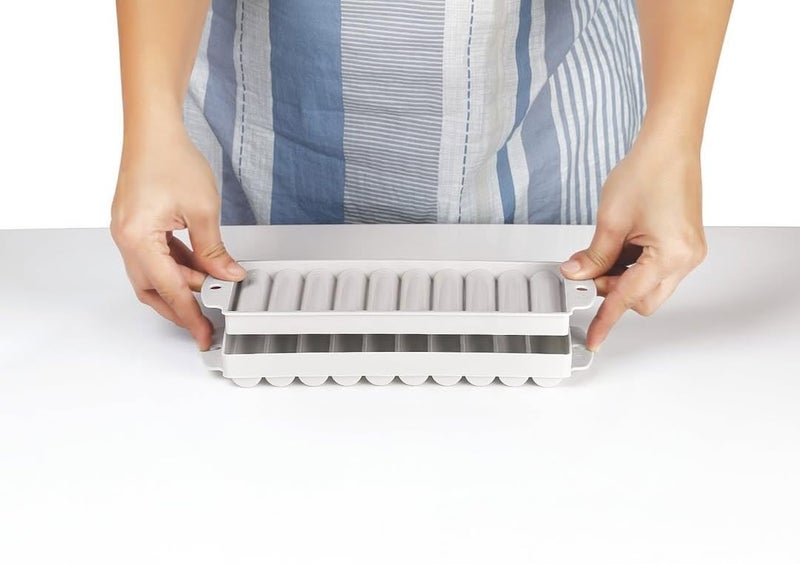 Puthak Stick Ice Cube Tray - 10-Cylinder Sticks for Water Bottle, Plastic Ice Cube Tray with Lid - 3pc Sets, Easy Release Freezer Moulds - Image 4