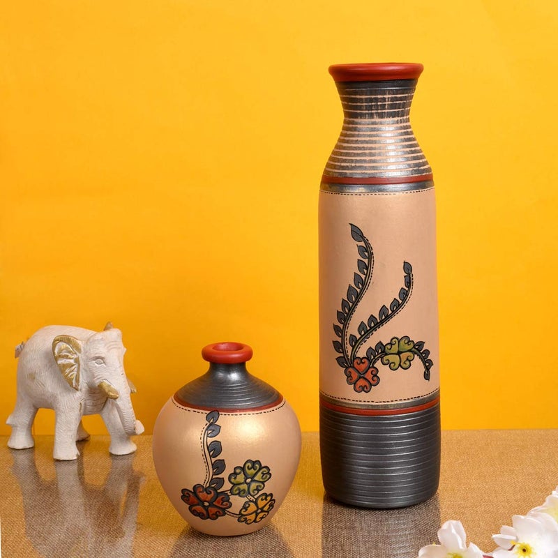 AAKRITI ART CREATIONS Aakriti Art Creations Vase Earthen Simmer Gold Madhubani Set of 2  - Image 1
